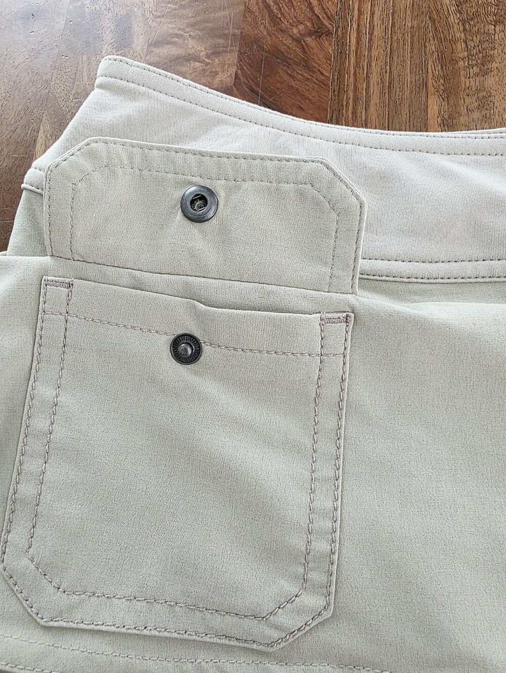 Athleta Wherever Skort Mini Skirt‎ Beige Athletic Running Gym Golf Size 4 - Picture 7 of 11